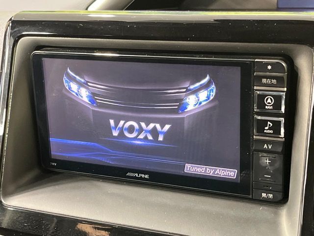 TOYOTA VOXY 2016 Image 31