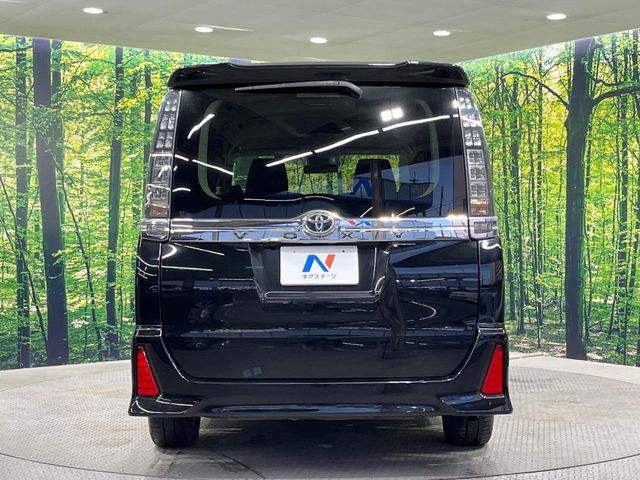 TOYOTA VOXY 2016 Image 31