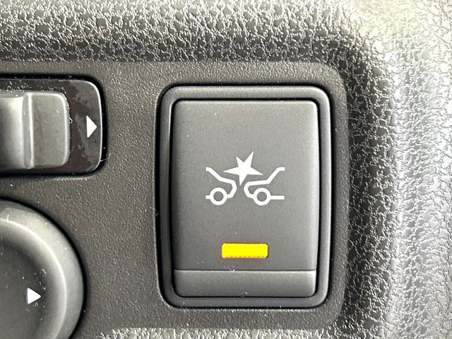 NISSAN NOTE 2015 Image 31