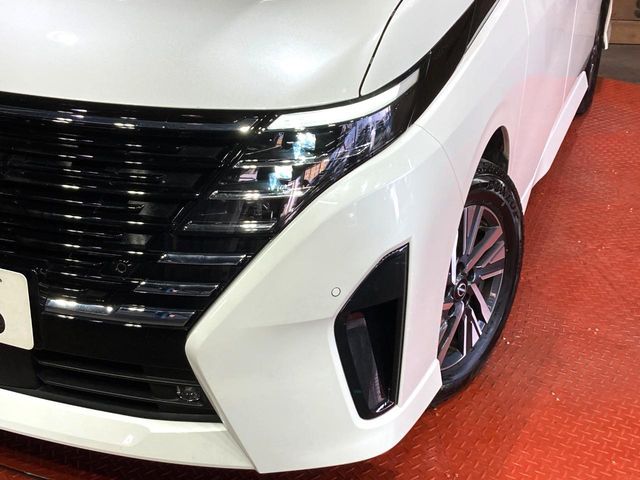 NISSAN SERENA  WG 2025 Image 31