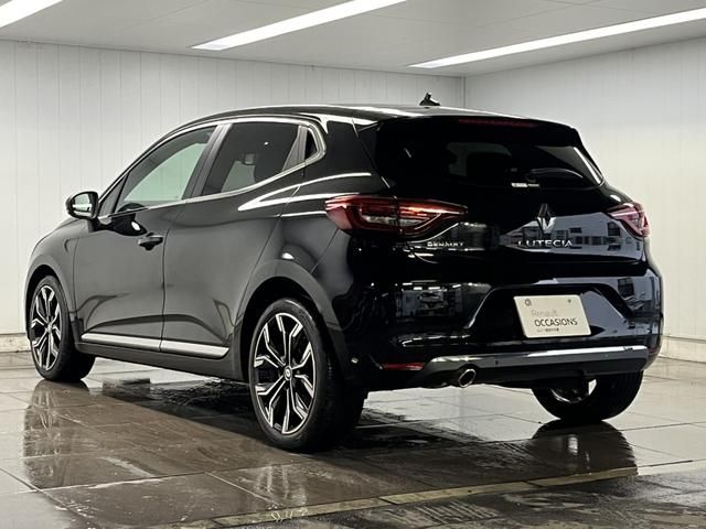 RENAULT LUTECIA 2023 Image 31