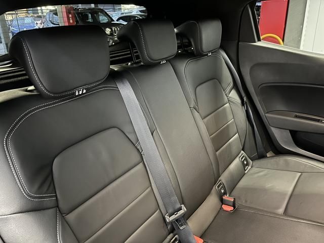 RENAULT LUTECIA 2023 Image 31