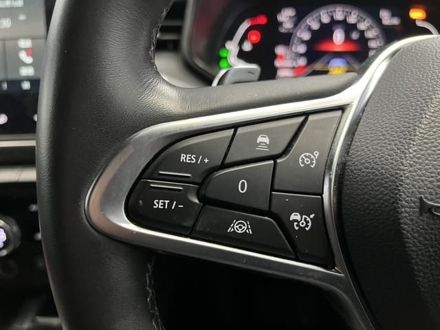 RENAULT LUTECIA 2023 Image 31