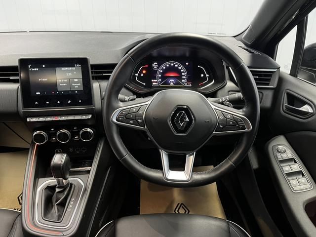 RENAULT LUTECIA 2023 Image 31