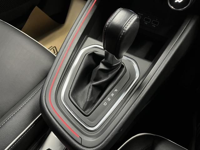 RENAULT LUTECIA 2023 Image 31