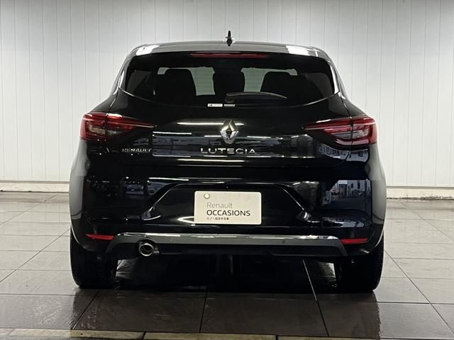 RENAULT LUTECIA 2023 Image 31