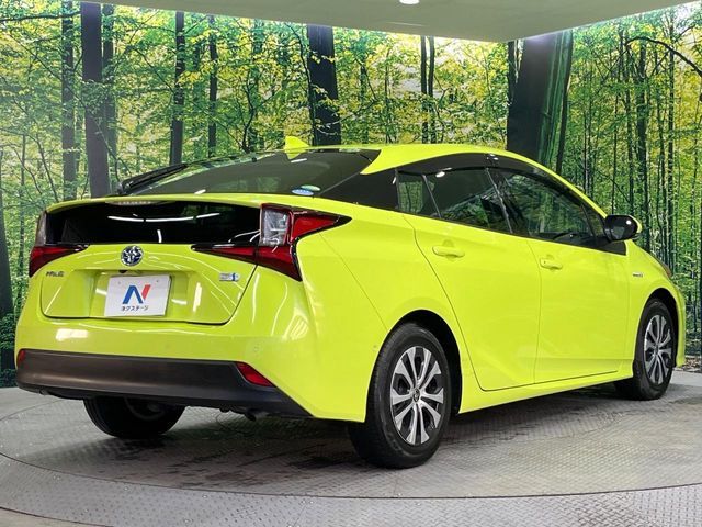 TOYOTA PRIUS 2019 Image 31