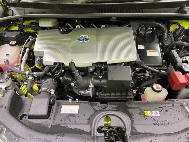 TOYOTA PRIUS 2019 Image 31