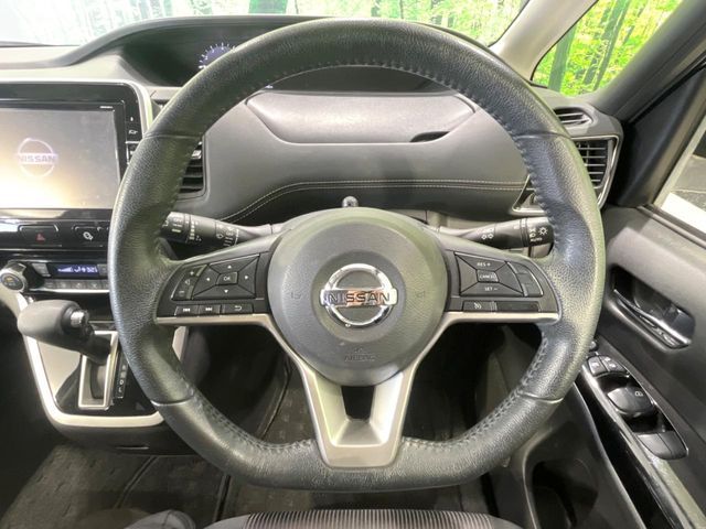 NISSAN SERENA  S-HYBRID 2017 Image 31