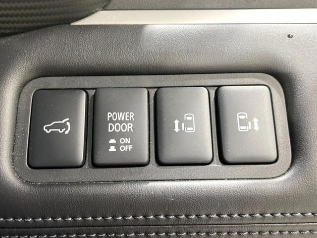 MITSUBISHI DELICA D:5 4WD 2023 Image 31