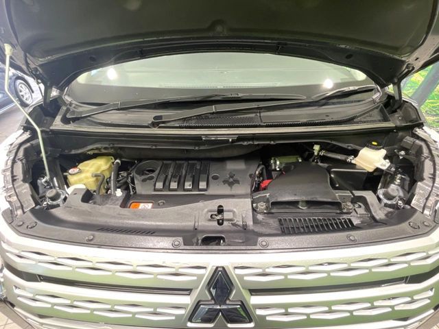 MITSUBISHI DELICA D:5 4WD 2023 Image 31