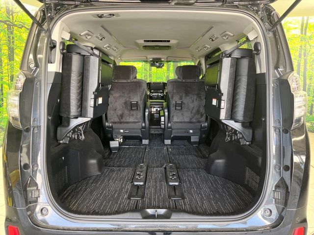 TOYOTA VELLFIRE 2017 Image 31