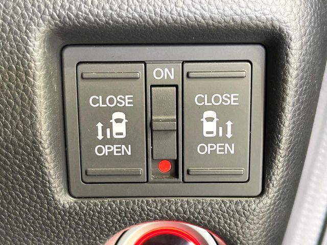 HONDA N BOX CUSTOM 2019 Image 31