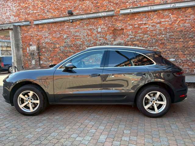 PORSCHE MACAN 2020 Image 31