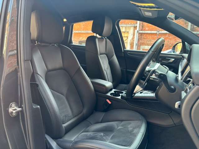 PORSCHE MACAN 2020 Image 31