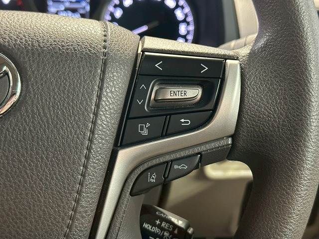 TOYOTA LANDCRUISER PRADO 2023 Image 31