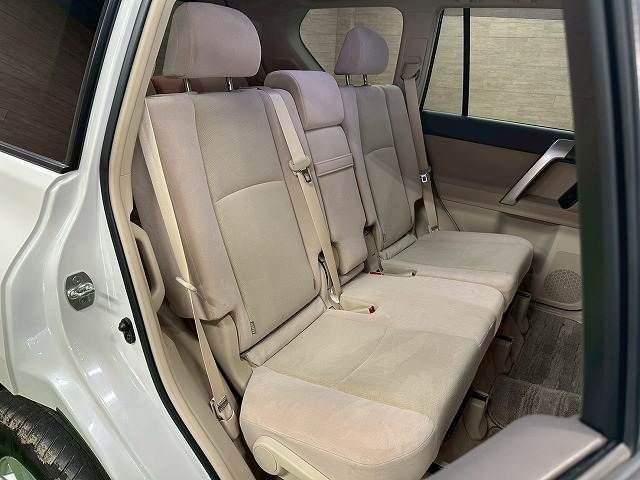 TOYOTA LANDCRUISER PRADO 2023 Image 31