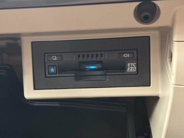 TOYOTA LANDCRUISER PRADO 2023 Image 31