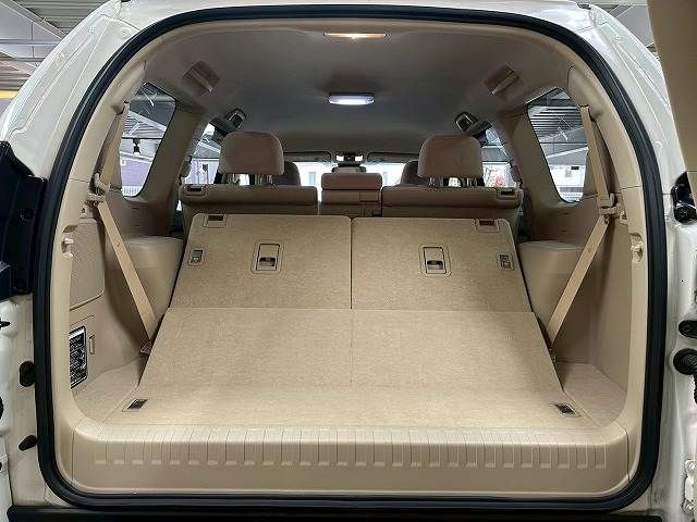 TOYOTA LANDCRUISER PRADO 2023 Image 31