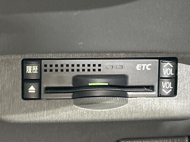 TOYOTA PRIUS 2011 Image 31