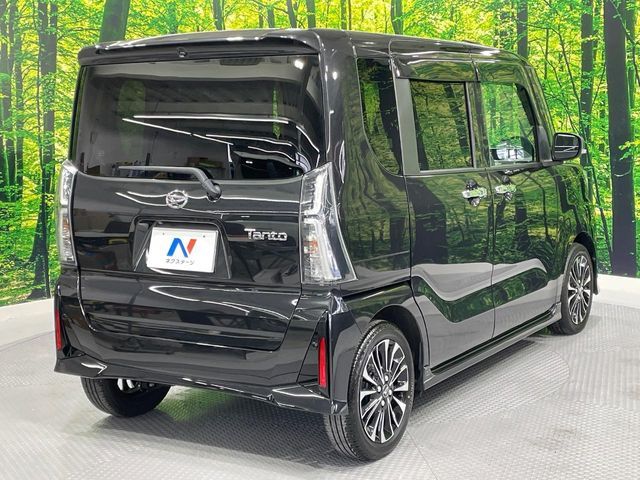 DAIHATSU TANTO CUSTOM 2022 Image 31
