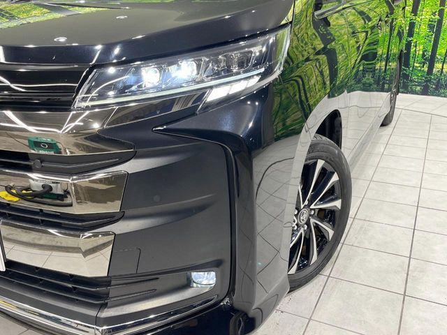 TOYOTA NOAH HYBRID 2023 Image 31
