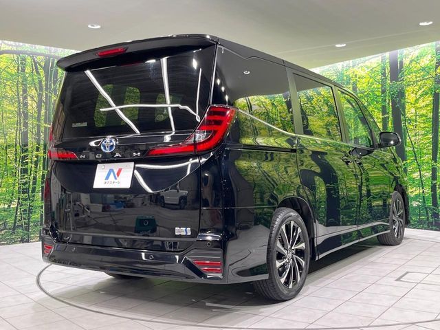 TOYOTA NOAH HYBRID 2023 Image 31