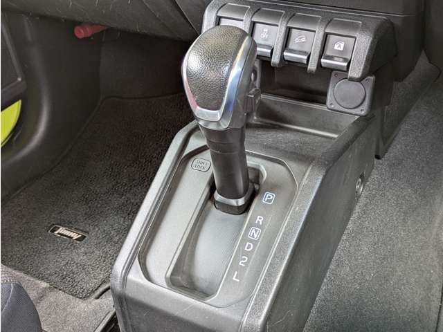 SUZUKI JIMNY 4WD 2018 Image 31