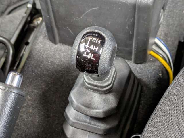 SUZUKI JIMNY 4WD 2018 Image 31