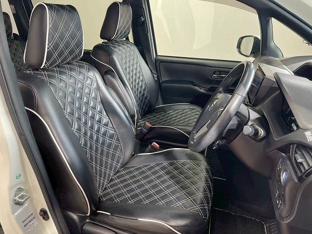 TOYOTA NOAH HYBRID 2018 Image 31