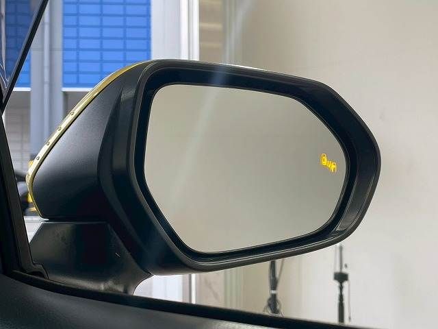 TOYOTA YARIS CROSS HYBRID 2021 Image 31