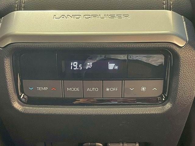 TOYOTA LANDCRUISER 250 2024 Image 31