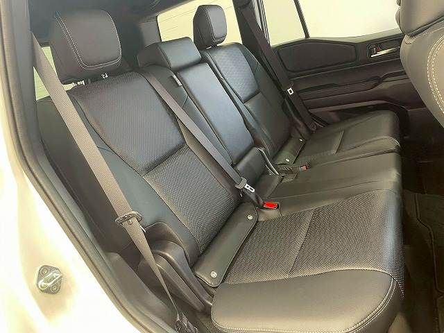 TOYOTA LANDCRUISER 250 2024 Image 31