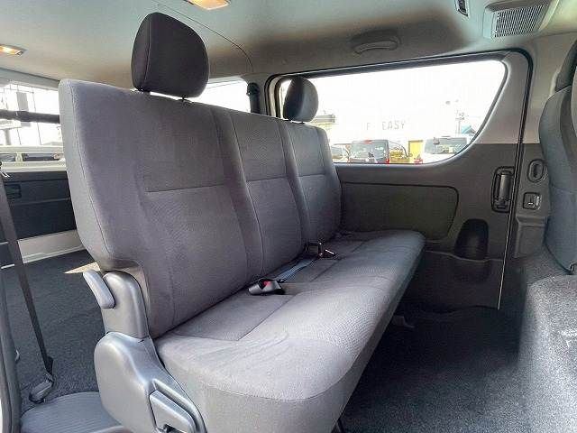 TOYOTA HIACE VAN 2WD 2026 Image 31