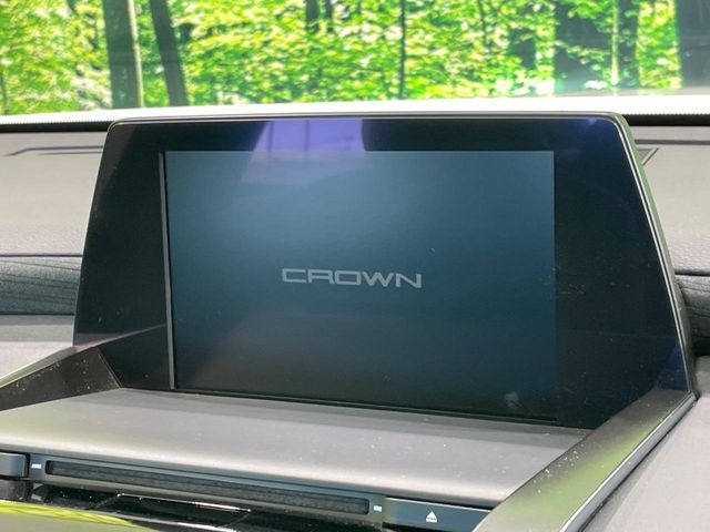 TOYOTA CROWN SEDAN HYBRID 2018 Image 31