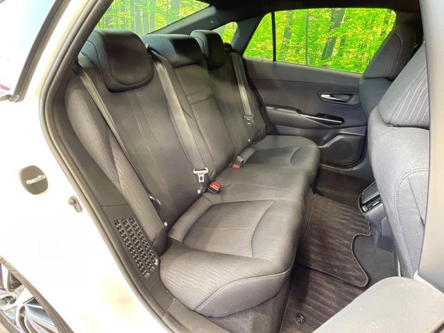 TOYOTA CROWN SEDAN HYBRID 2018 Image 31