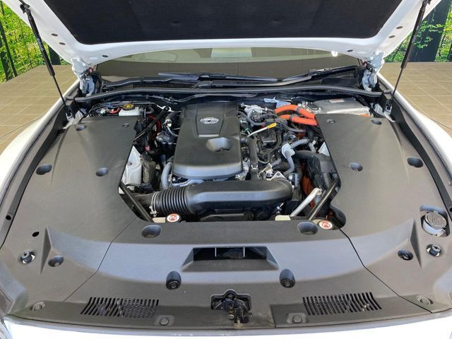 TOYOTA CROWN SEDAN HYBRID 2018 Image 31