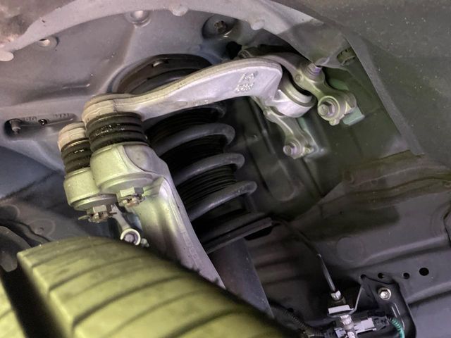 TOYOTA CROWN SEDAN HYBRID 2018 Image 31