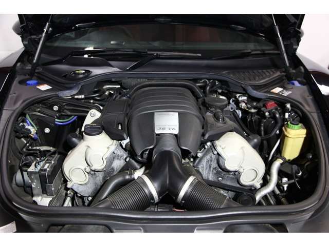 PORSCHE PANAMERA 2016 Image 31