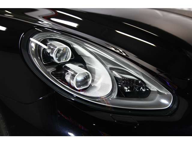 PORSCHE PANAMERA 2016 Image 31