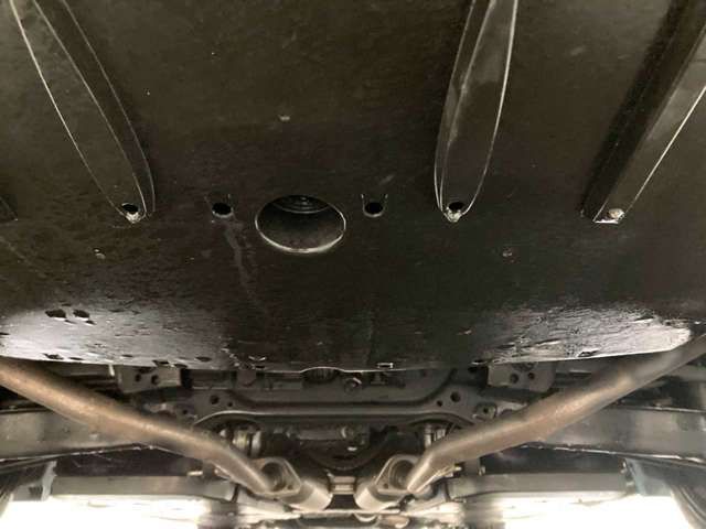 TOYOTA CROWN SEDAN HYBRID 4 2018 Image 31