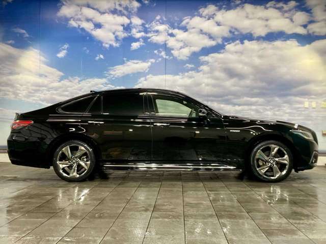 TOYOTA CROWN SEDAN HYBRID 4 2018 Image 31