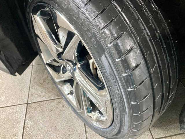 TOYOTA CROWN SEDAN HYBRID 4 2018 Image 31