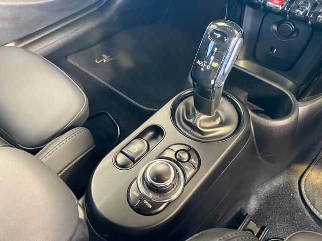 BMW MINI COOPER S 5DOOR 2021 Image 31