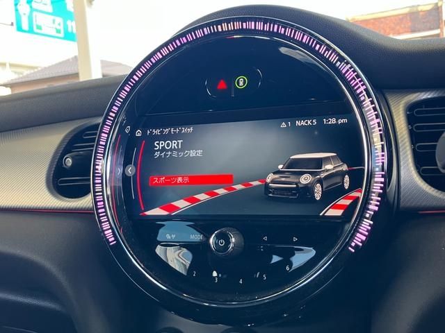 BMW MINI COOPER S 5DOOR 2021 Image 31