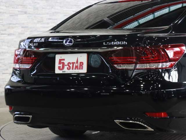 TOYOTA LEXUS LS600H 2013 Image 31