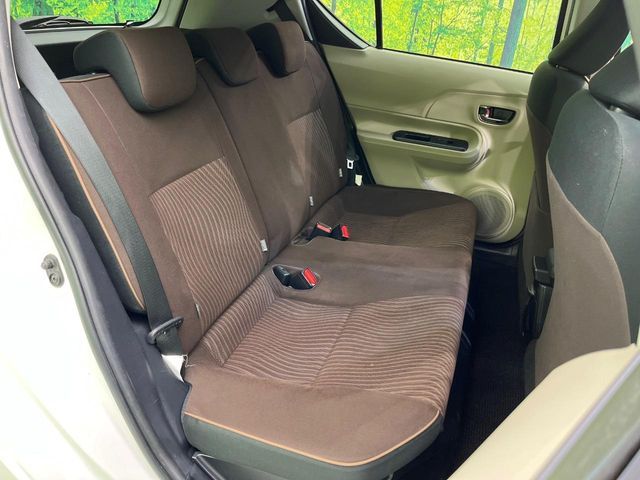 TOYOTA AQUA 2012 Image 31