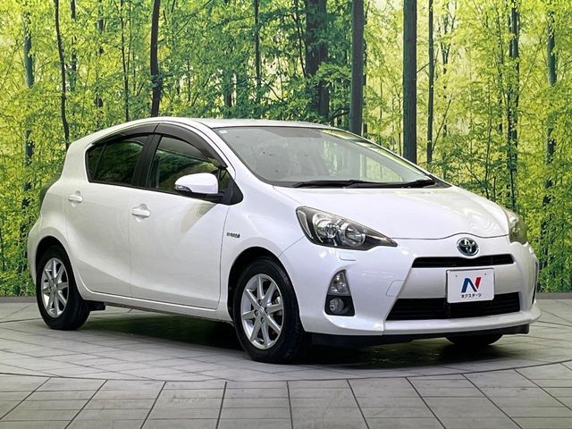 TOYOTA AQUA 2012 Image 31