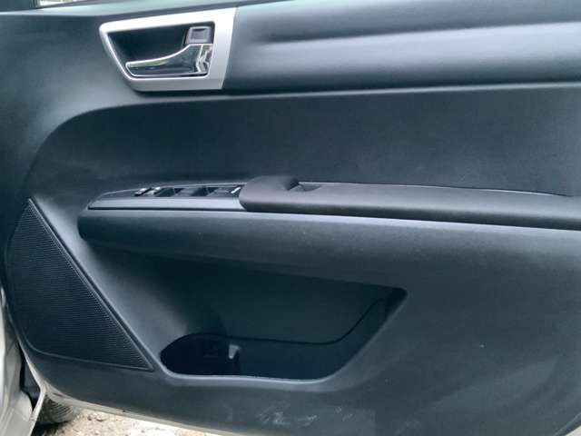 TOYOTA COROLLA AXIO 2017 Image 31