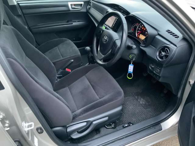 TOYOTA COROLLA AXIO 2017 Image 31